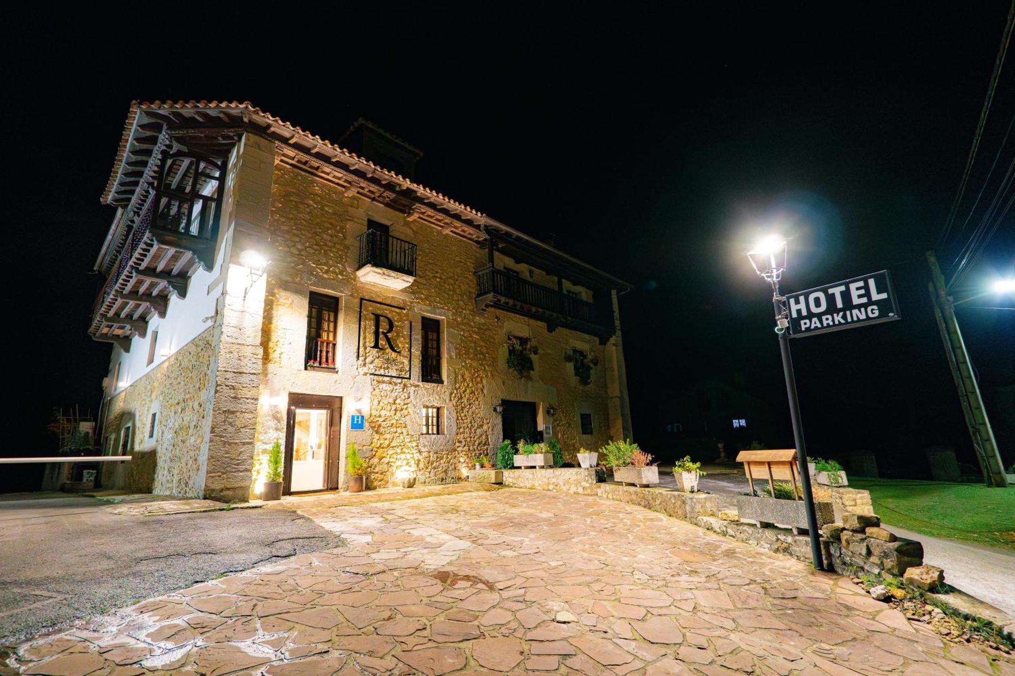 Hotel R Santillana Santillana del Mar Exterior foto